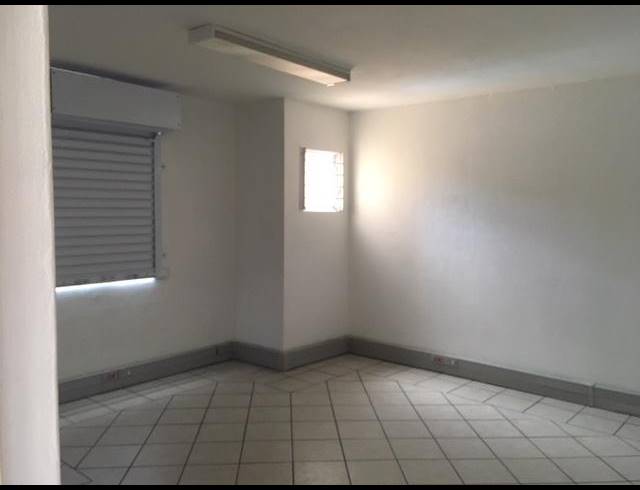 357M² FACTORY RENTED IN WESTLAKE
